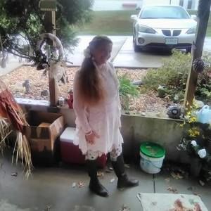 Meet your Posher, Debra